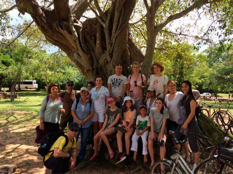 Le groupe du voyage Sri Lanka Yoga et Découverte